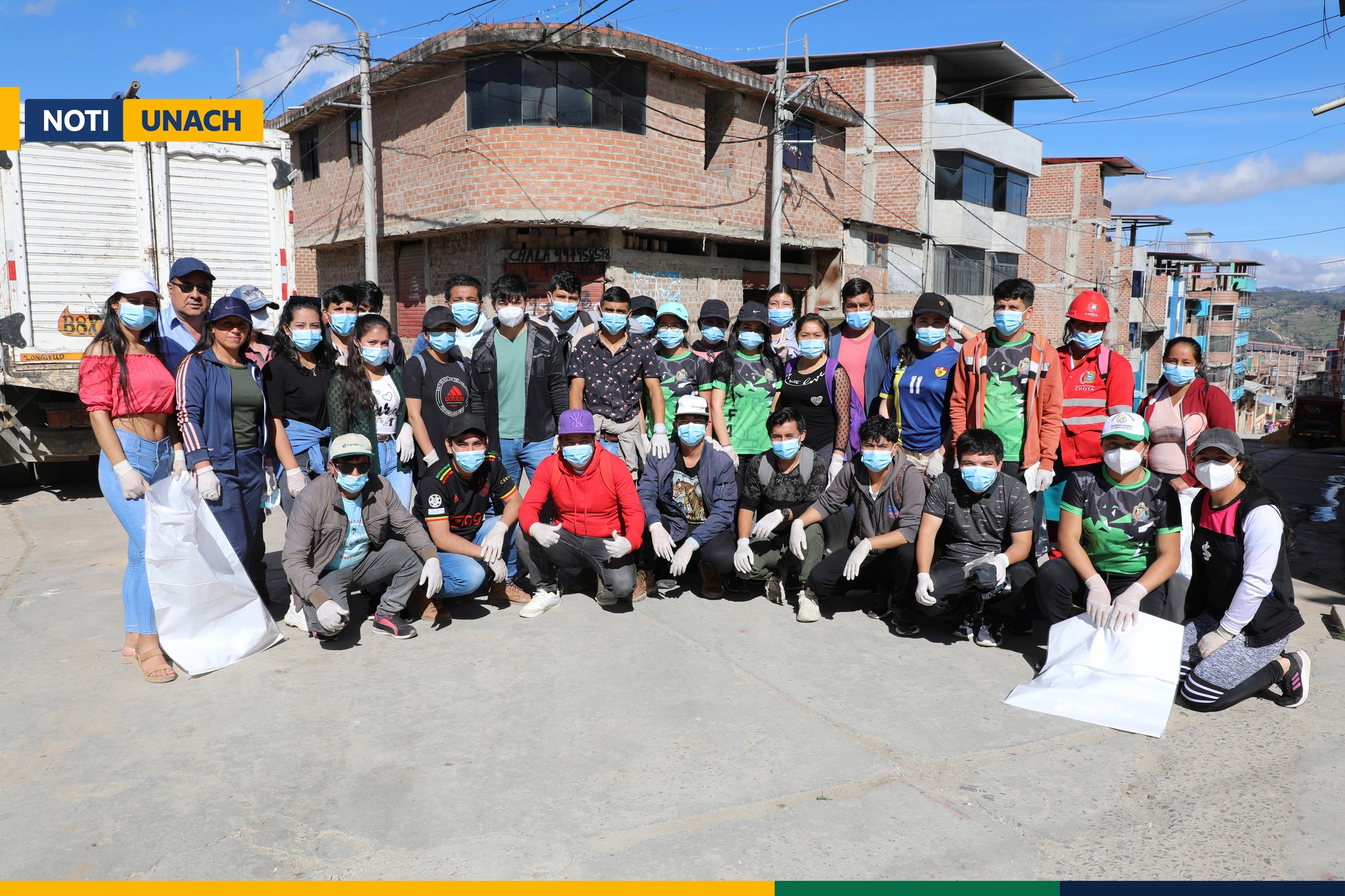 UNACH, PARTICIPA EN JORNADA DE LIMPIEZA DE LA CIUDAD DE CHOTA